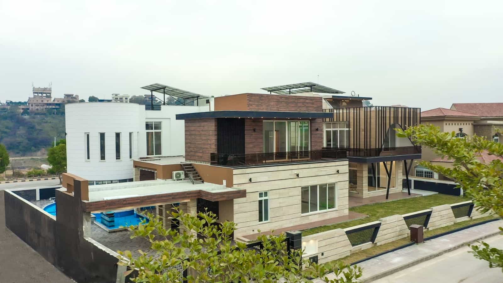 2.5 Kanal Modern Design Villa located in Spring North, Phase-7, Rawalpindi