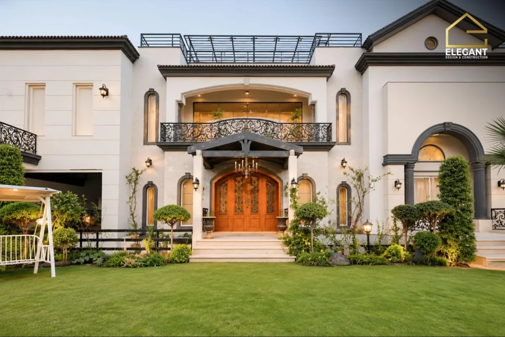 Stucco Walls and Warm Color Palettes